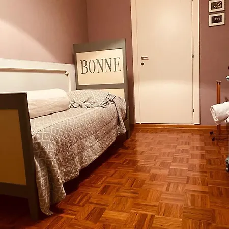 Panzani 14 Touristhouse Guest house 2*